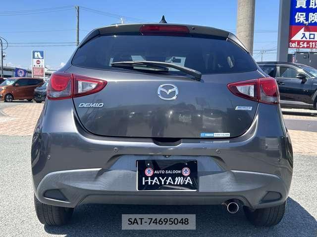 Mazda DEMIO 2018-05 8434121-5