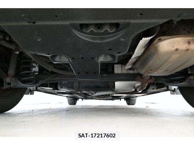 Mazda DEMIO 2014-11 8435090-12