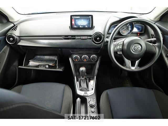 Mazda DEMIO 2014-11 8435090-5