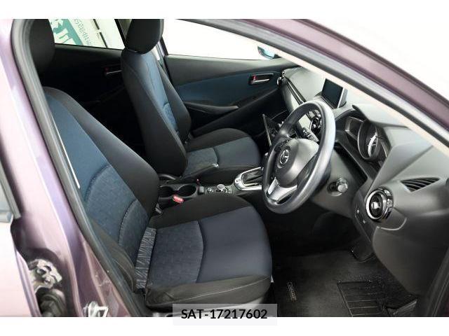 Mazda DEMIO 2014-11 8435090-6