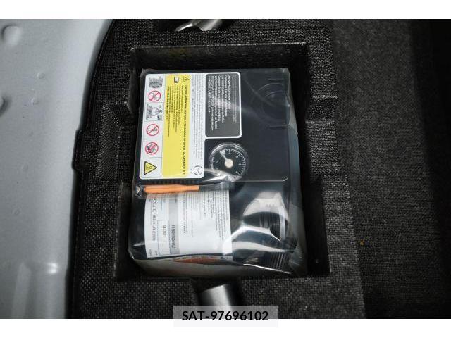 Mazda DEMIO 2015-08 8435091-11