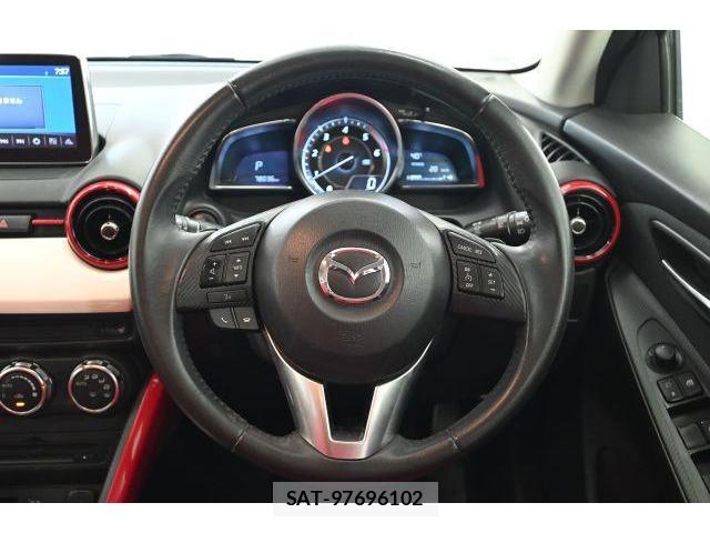 Mazda DEMIO 2015-08 8435091-14
