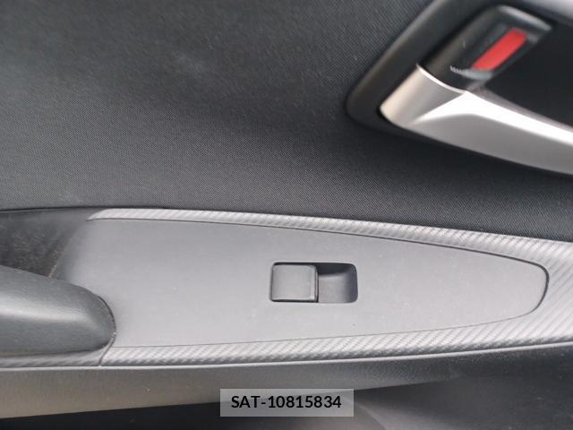 Mazda DEMIO 2017-08 8435241-12