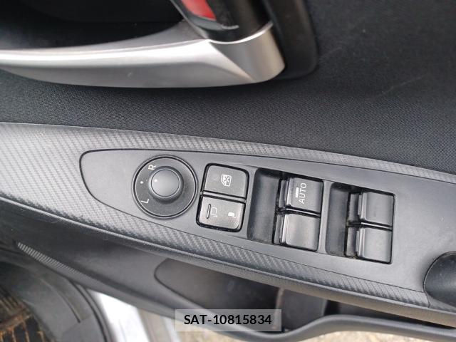 Mazda DEMIO 2017-08 8435241-13