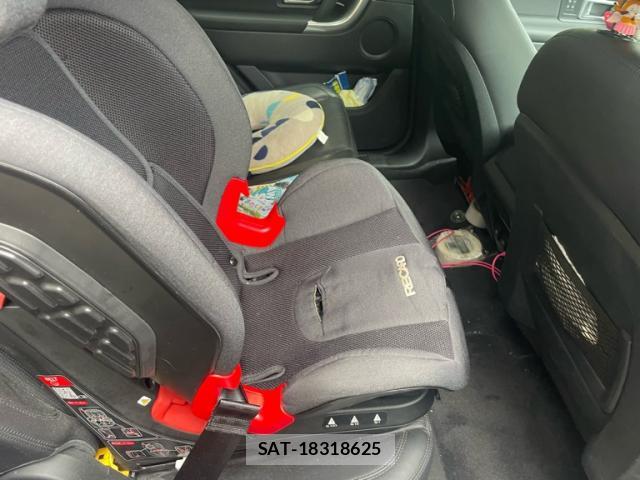 Land Rover DISCOVERY 2018-12 8434195-10