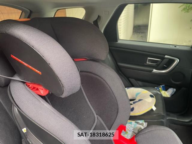 Land Rover DISCOVERY 2018-12 8434195-9