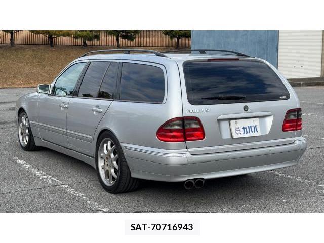 Mercedes Benz E-CLASS 2001 8434330-18