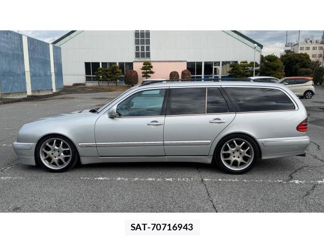 Mercedes Benz E-CLASS 2001 8434330-19