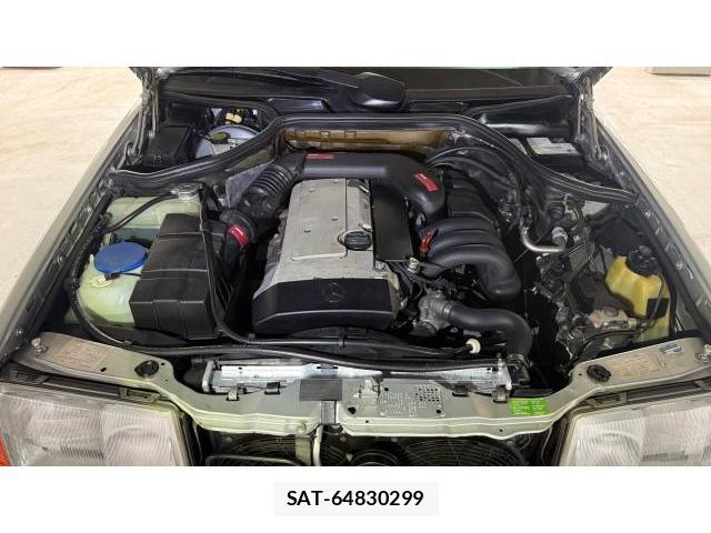 Mercedes Benz E-CLASS 1994 8434554-8