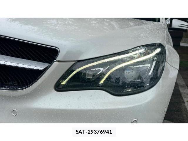 Mercedes Benz E-CLASS 2014-11 8434482-15