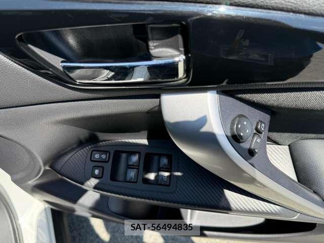 Mitsubishi ECLIPSE CROSS 2019-01 8434120-6
