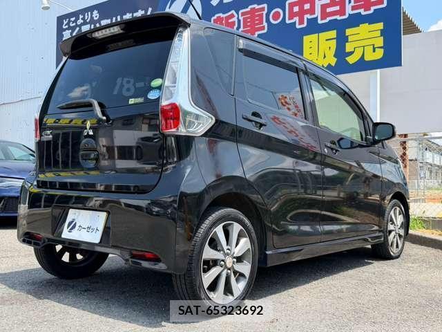 Mitsubishi EK CUSTOM 2013-08 8435138-17