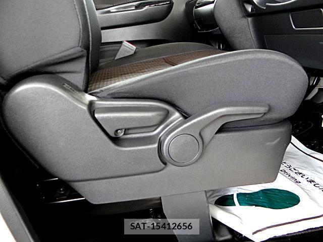 Mitsubishi EK X SPACE 2021-04 8435252-12