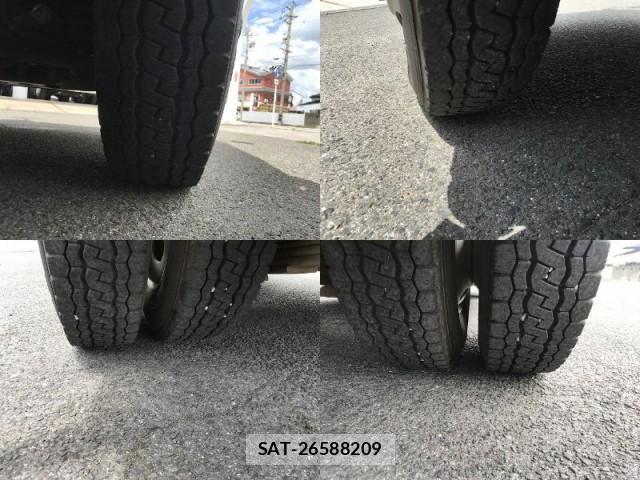 Isuzu ELF TRUCK 2019-06 8435100-17