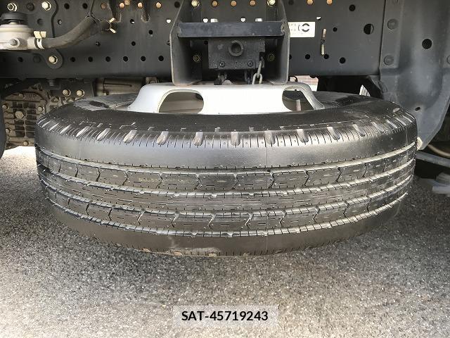 Isuzu ELF TRUCK 2019-08 8435101-17