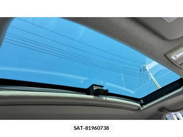 Nissan ELGRAND 2003-10 8434470-11