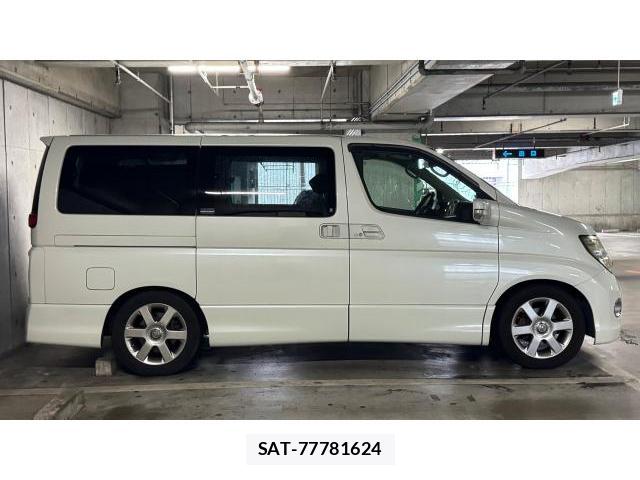 Nissan ELGRAND 2008 8434553-2