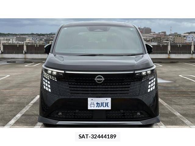 Nissan ELGRAND 2026 8434609-1
