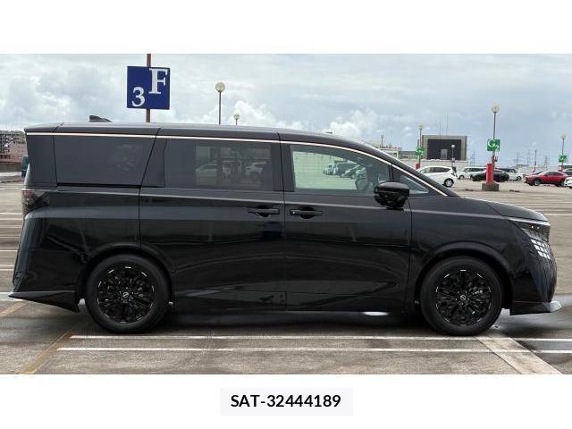 Nissan ELGRAND 2026 8434609-2