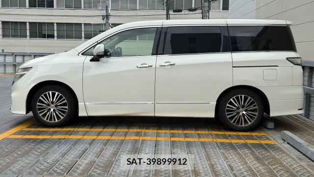 Nissan ELGRAND 2014-01 8434685-10