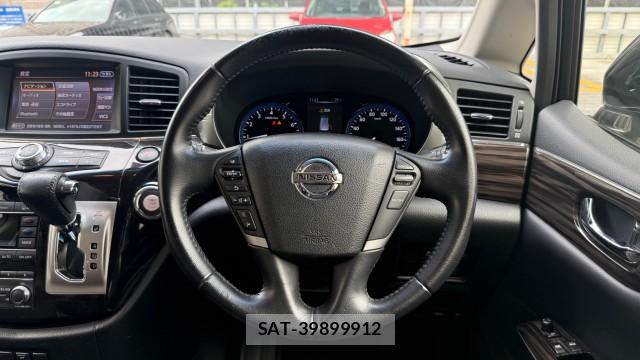 Nissan ELGRAND 2014-01 8434685-16