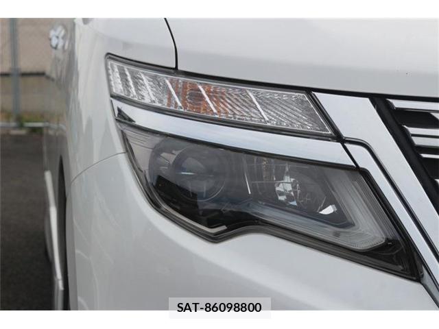 Nissan ELGRAND 2023-06 8434926-13