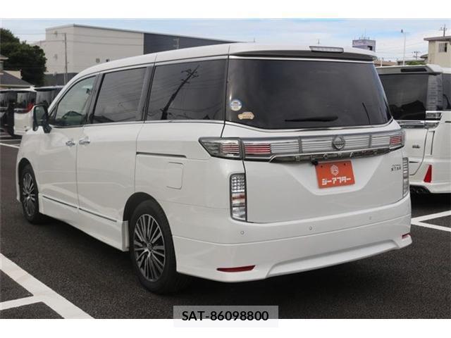 Nissan ELGRAND 2023-06 8434926-8
