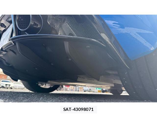 Lotus Emira 2023 8434450-14
