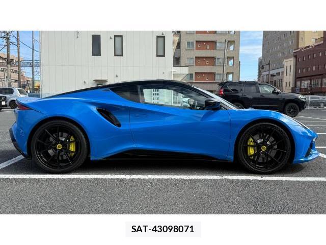 Lotus Emira 2023 8434450-2