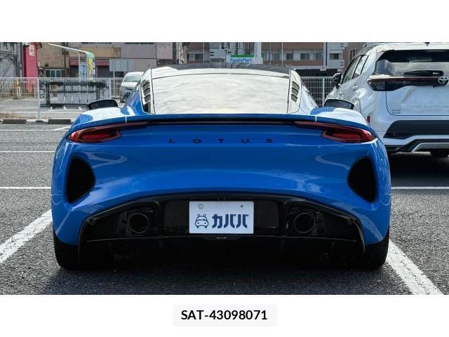 Lotus Emira 2023 8434450-3