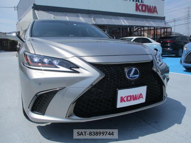 Lexus ES 2021-06 8434283-0