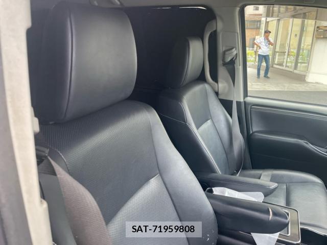 Toyota ESQUIRE 2015-07 8434194-15