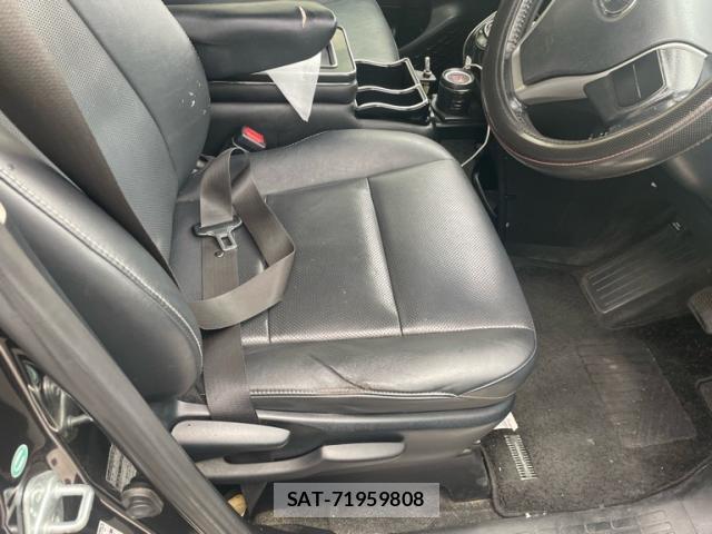 Toyota ESQUIRE 2015-07 8434194-16
