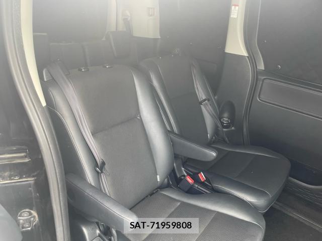 Toyota ESQUIRE 2015-07 8434194-8