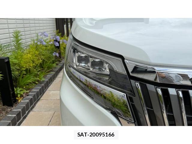 Toyota ESQUIRE 2018 8434550-19