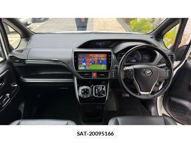 Toyota ESQUIRE 2018 8434550-4