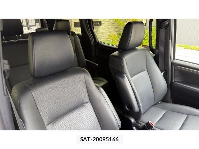 Toyota ESQUIRE 2018 8434550-5