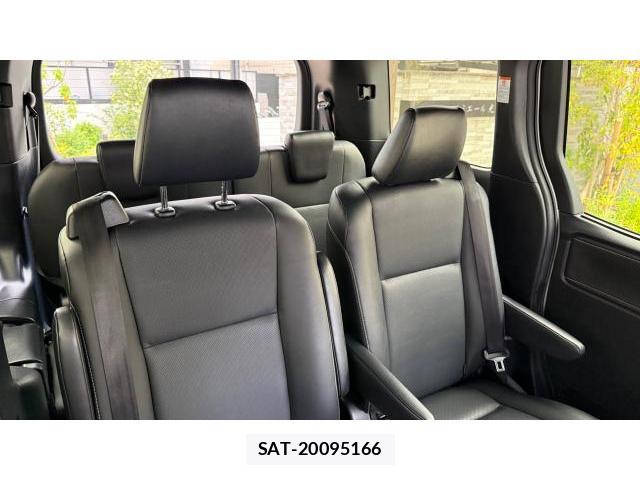 Toyota ESQUIRE 2018 8434550-6