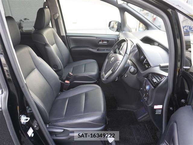 Toyota ESQUIRE 2015-09 8434759-11