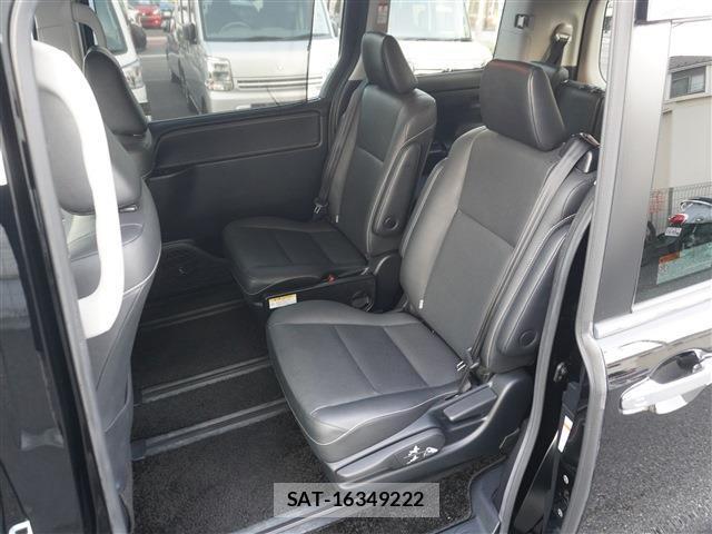 Toyota ESQUIRE 2015-09 8434759-14