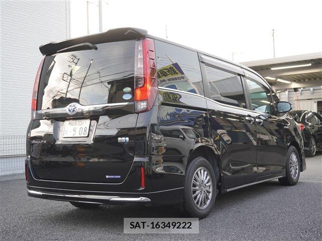 Toyota ESQUIRE 2015-09 8434759-3