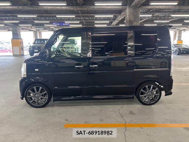 Suzuki EVERY WAGON 2012-03 8435080-10