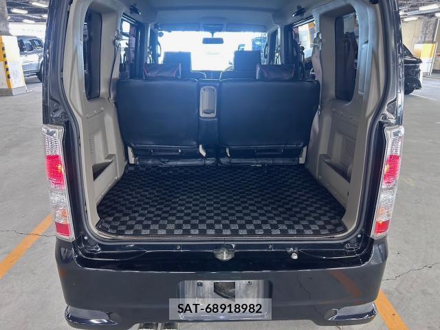 Suzuki EVERY WAGON 2012-03 8435080-14