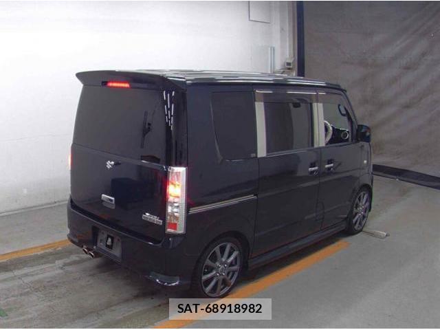Suzuki EVERY WAGON 2012-03 8435080-4