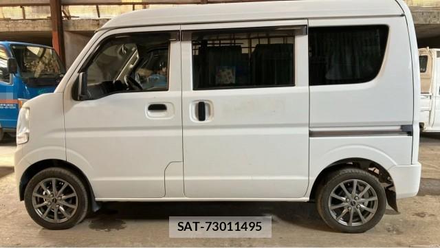 Suzuki EVERY 2015-07 8434676-10