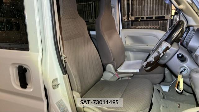 Suzuki EVERY 2015-07 8434676-5