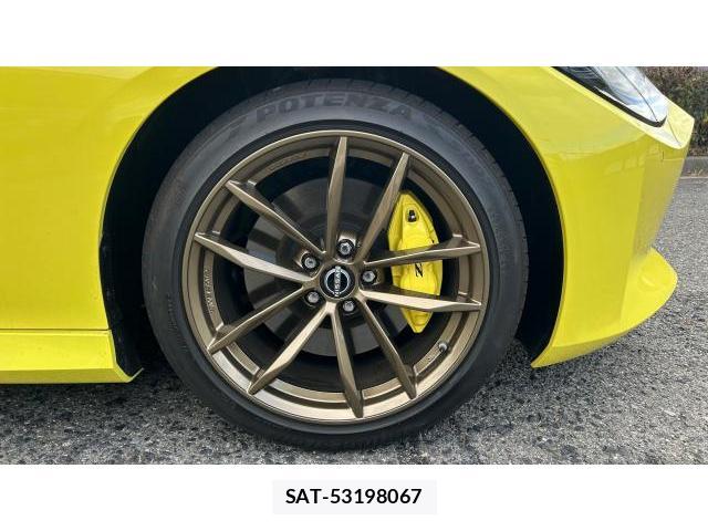 Nissan FAIRLADY Z 2022-10 8434342-6
