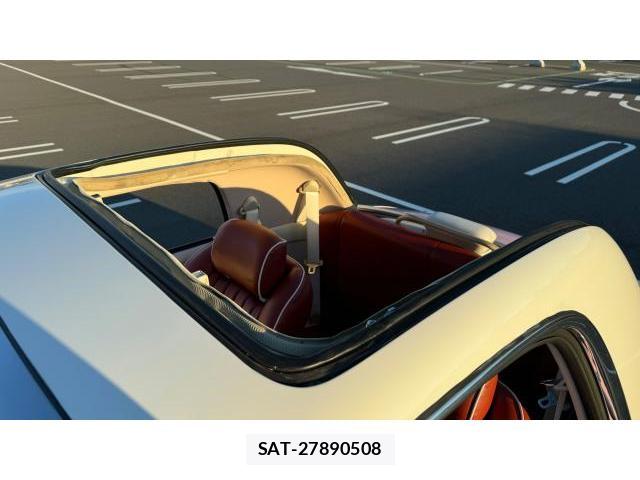 Nissan FIGARO 1991 8434323-17