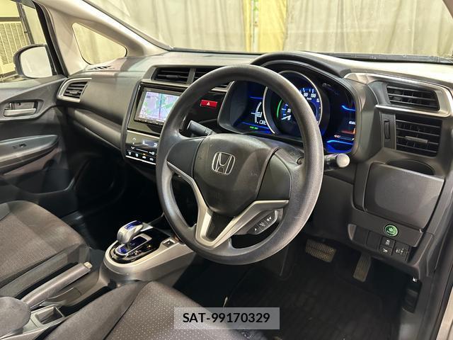 Honda FIT HYBRID 2013-11 8434903-8