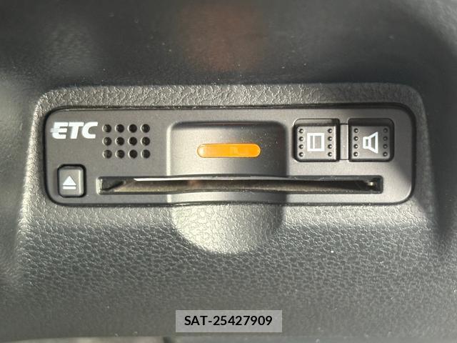 Honda FIT HYBRID 2012-07 8435146-15